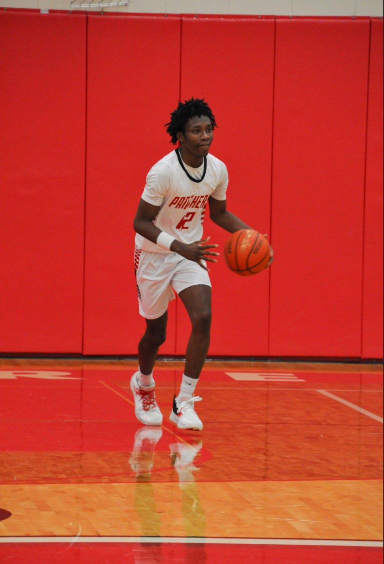 Dezmen Lewis