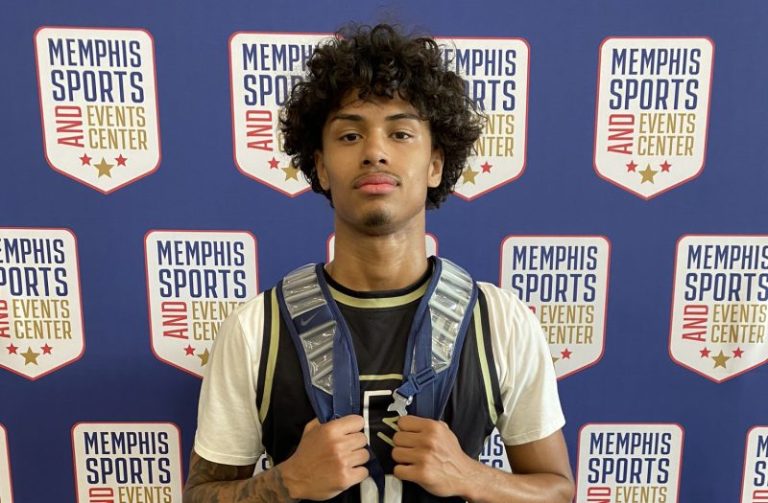 A Few Unsigned Seniors are Sizzling at AAU Games