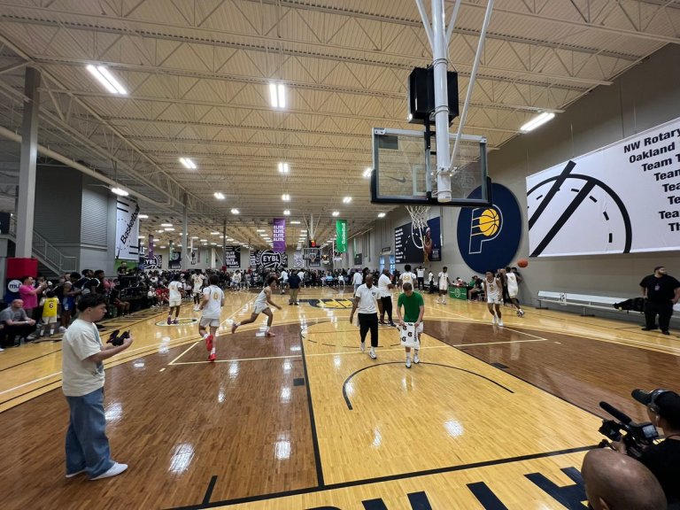 Seven Saturday Night Indiana Standouts - Live Period