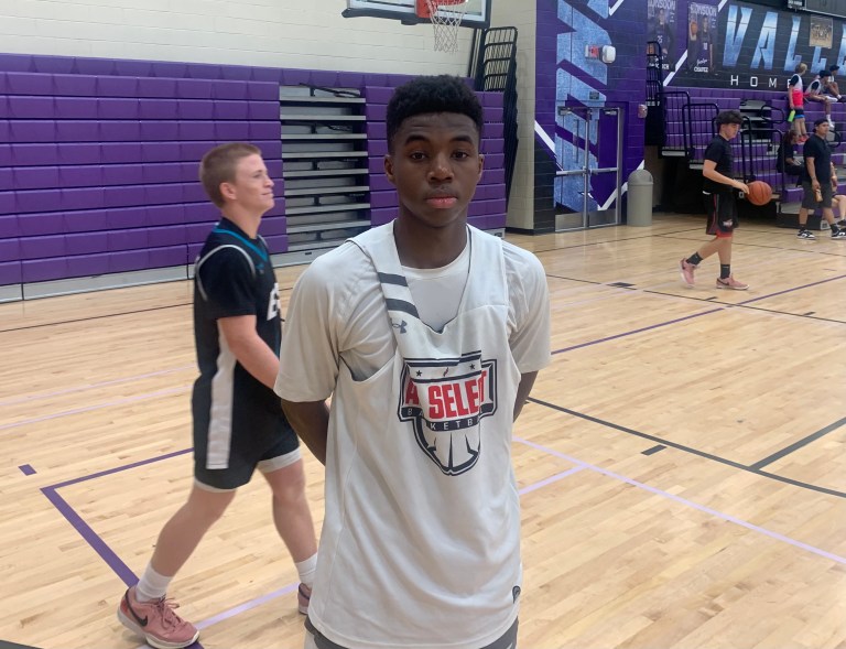 Bash in the Desert 15U Standout PG&#039;s 