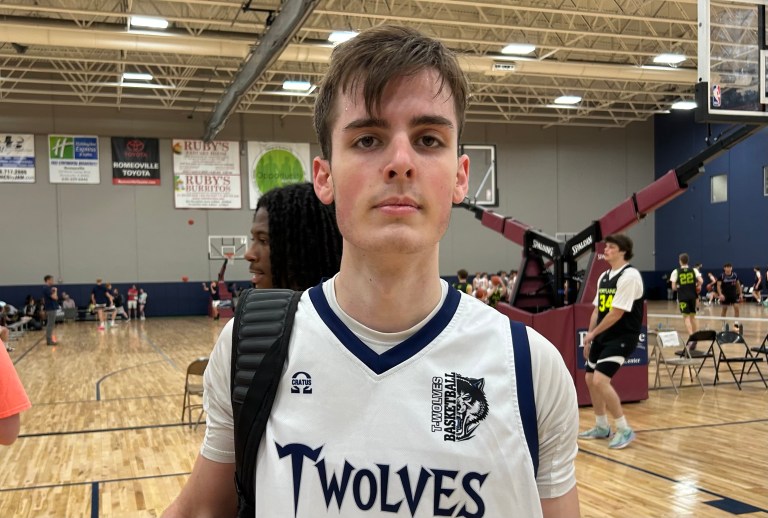 Prep Hoops Live: 2025 Illinois PGs/Combos