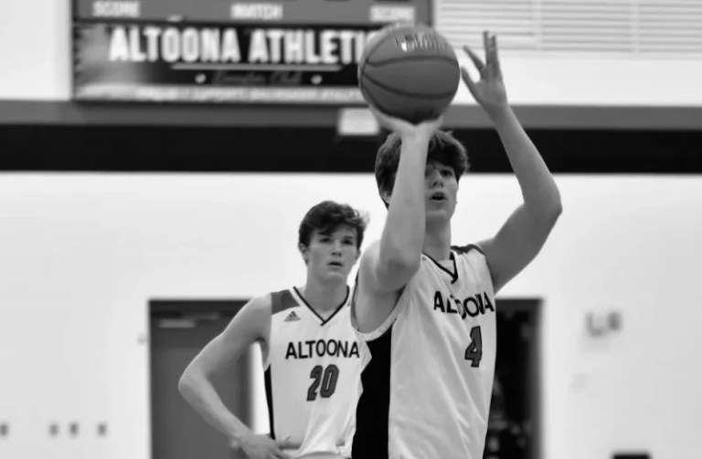 Midwest Showdown: Under the Radar Two-Way Standouts