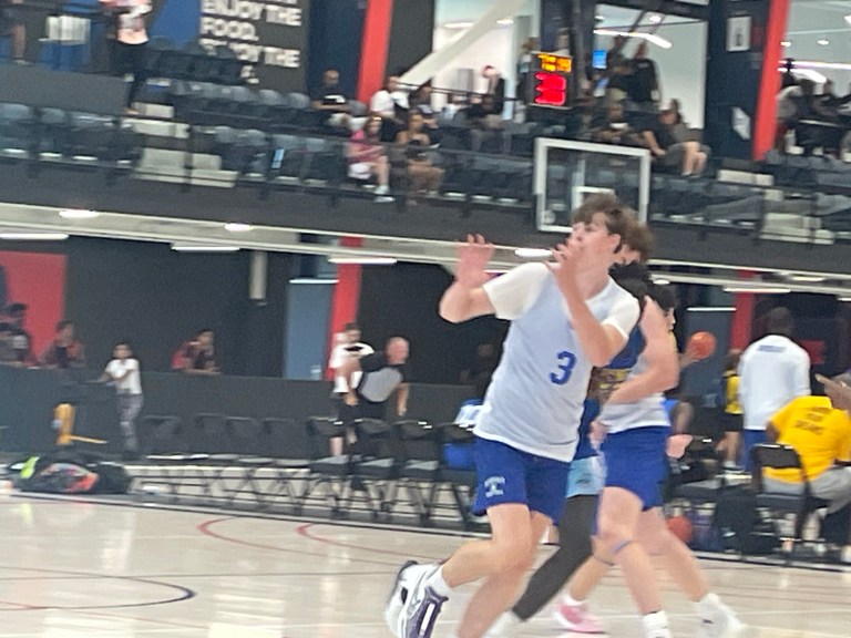 Midwest Showcase New Names of Forwards