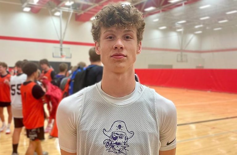 UW River Falls Falcon Shootout: Standouts 6&#039;5&quot;+