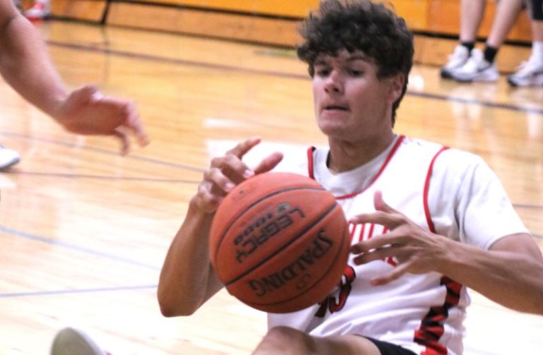 WBY Tourney in Burlington: Hartford, Neillsville impress