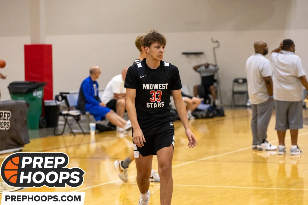 AAU Roster Spotlight: Midwest Stars 16u