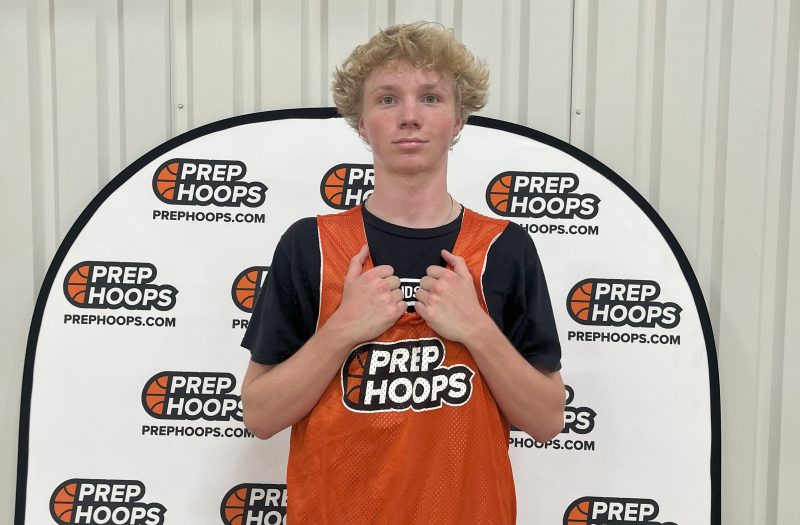 Highlands Ranch Squeaks Past Heritage in Clutch Showdown