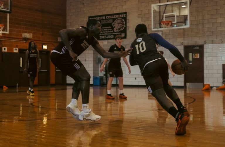 Closer Look: Brooklyn Collegiate&#039;s Underclassmen