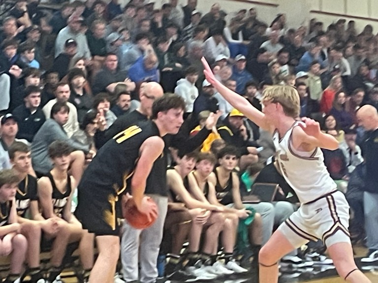 Coaches vs. Cancer Tournament Sunday Recap