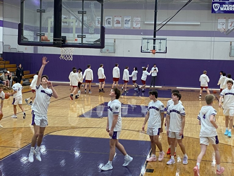 Game Report: Waunakee 58, Fort Atkinson 48