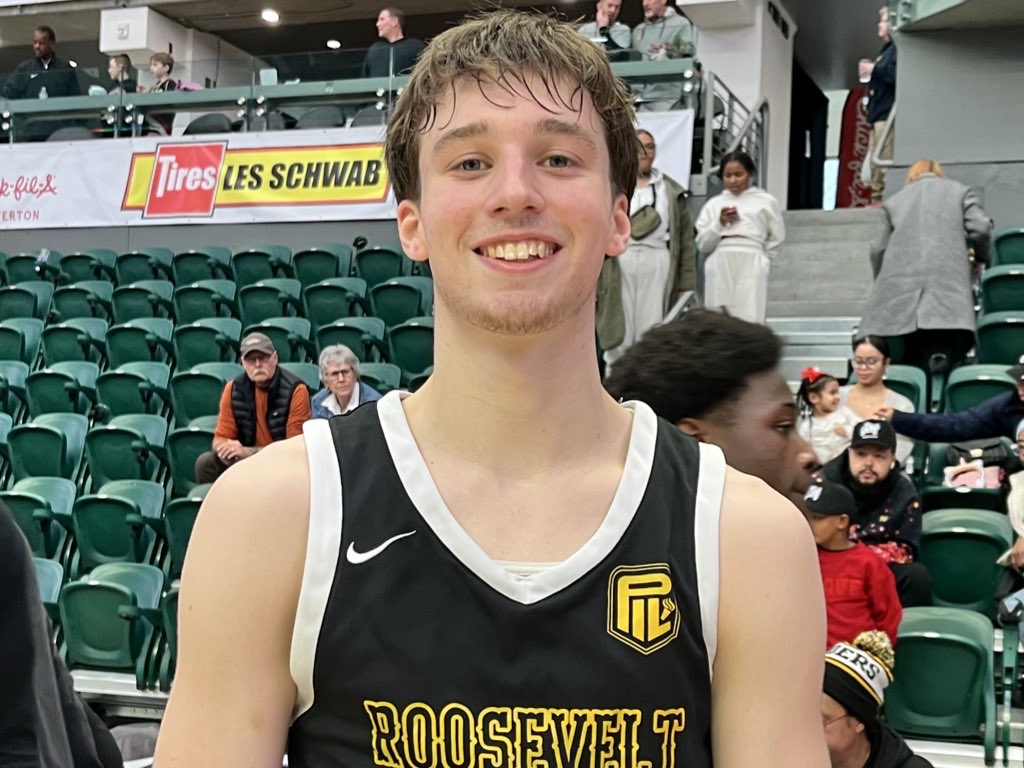 College Commitment – Owen Nathan (2025 Roosevelt)
