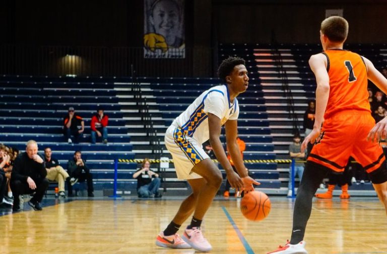 Top Prospects: Warren vs Lake Zurich
