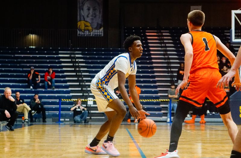 Who Can Challenge Warren in North Suburban Conference?