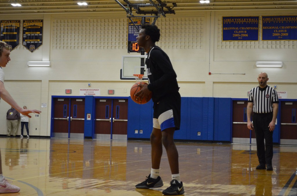 Kamari Lewis