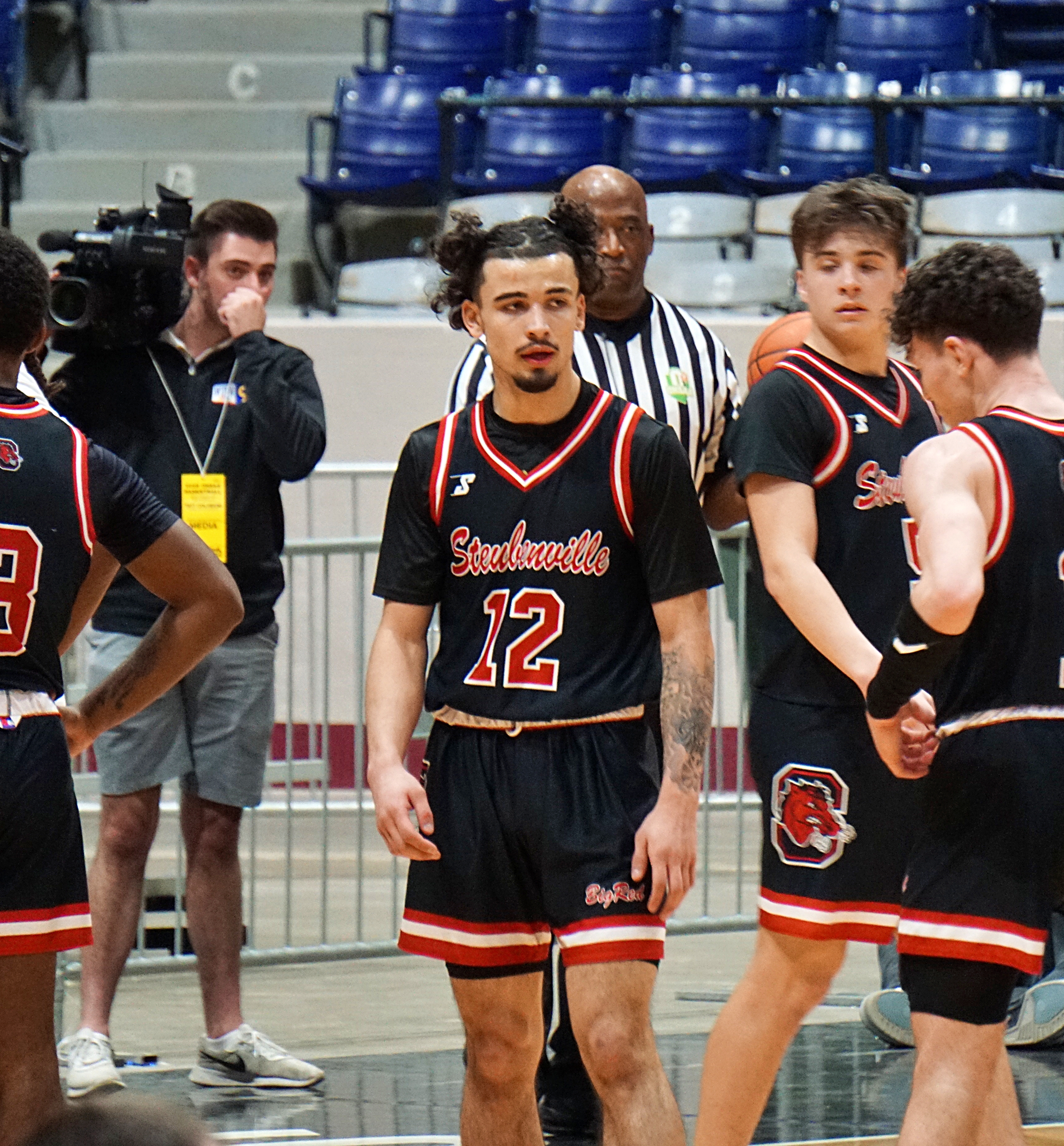 <span class="pn-tooltip pn-player-link">
        <span class="name-pointer">Division 3 Region 11 Regional Semifinals Standouts</span>
        <span class="info-box not-prose" style="background: linear-gradient(to bottom, rgba(247,101,23, 0.95) 0%,rgba(247,101,23, 1) 100%)">
            <a href="https://prephoops.com/2025/03/division-3-region-11-regional-semifinals-standouts/" class="link-wrap">
                                    <span class="player-img"><img src="https://prephoops.com/wp-content/uploads/sites/2/2025/03/Brayden-Gross-crop-5017x3295-1741149108.jpeg?w=150&h=150&crop=1" alt="Division 3 Region 11 Regional Semifinals Standouts"></span>
                
                <span class="player-details">
                    <span class="first-name">Division</span>
                    <span class="last-name">3 Region 11 Regional Semifinals Standouts</span>
                    <span class="measurables">
                                            </span>
                                    </span>
                <span class="player-rank">
                                                        </span>
                                    <span class="state-abbr"></span>
                            </a>

            
        </span>
    </span>
