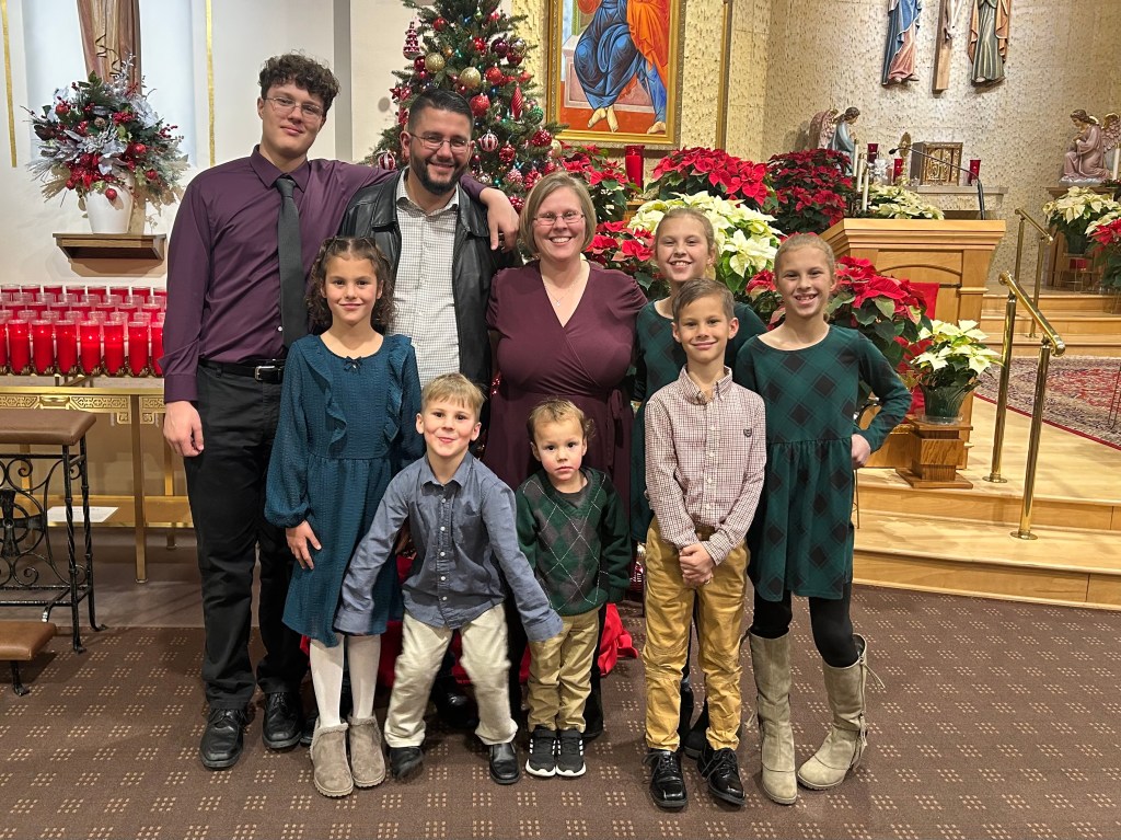 Christian J Arredondo