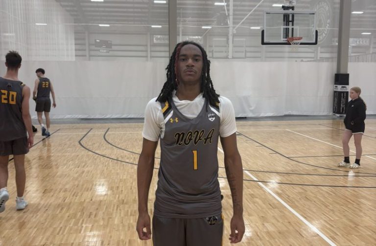 The Stage: Mike’s 16 U Friday Standouts