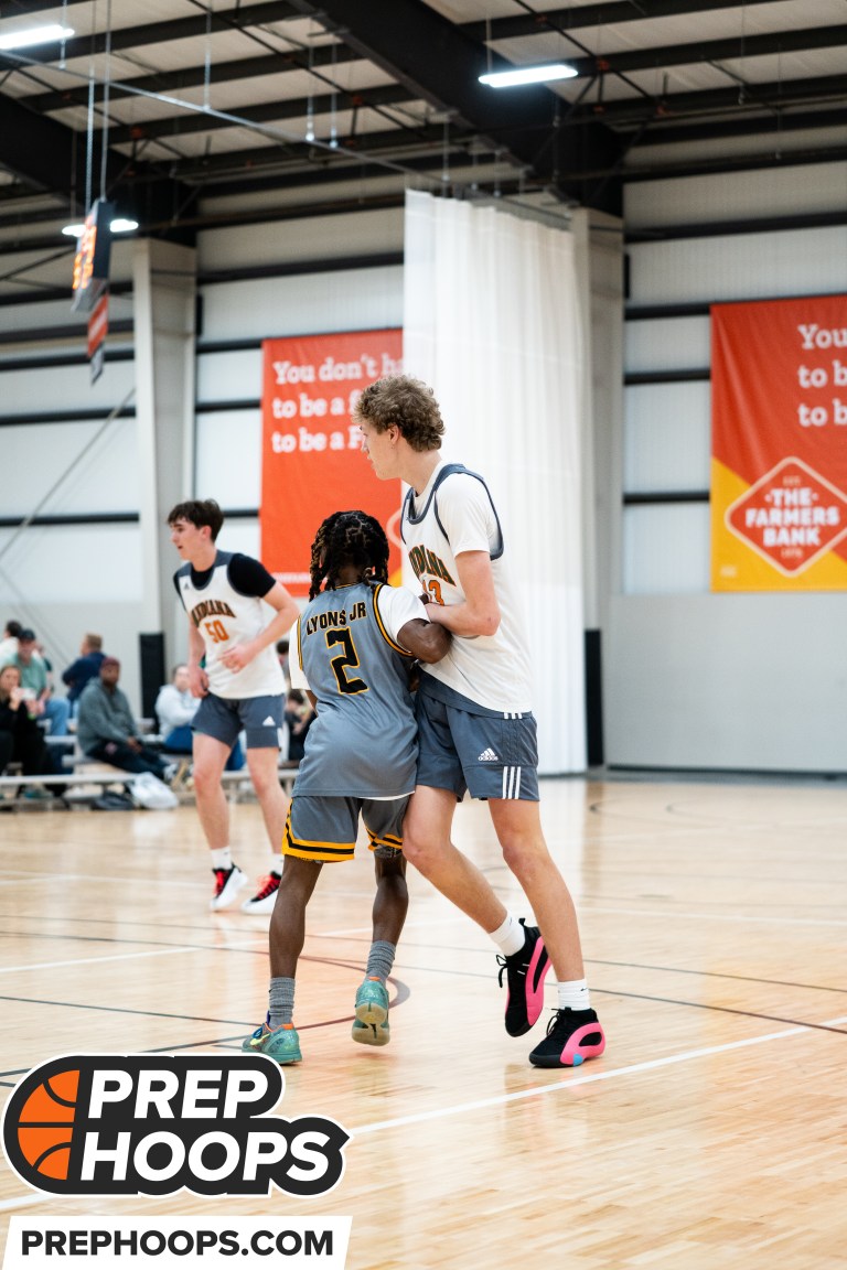 Prep Hoops The Stage – Six 17u New Names