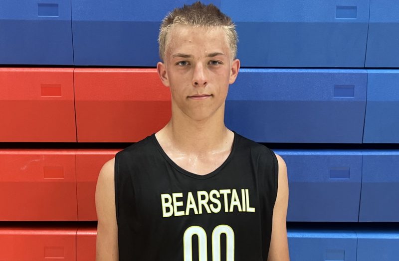 Ray vs Velva: Game And Player Notes