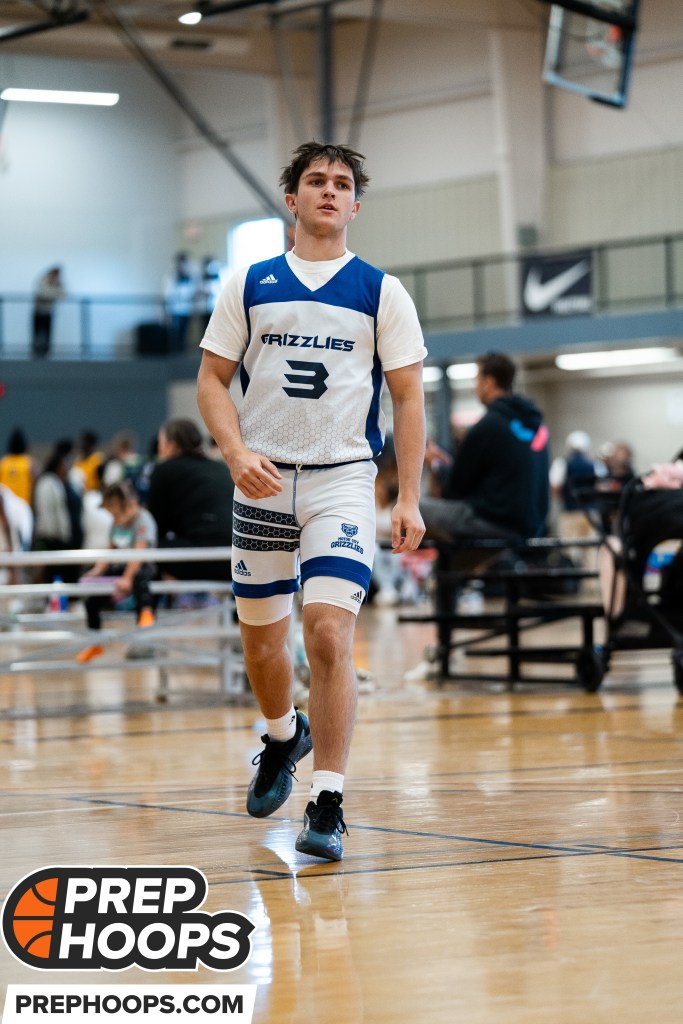 Nate Isiah Imbuzeiro