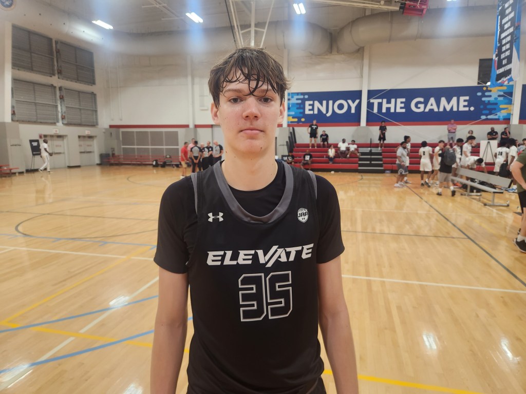 What Illinois Big Men Stood Out at UAA Finals?