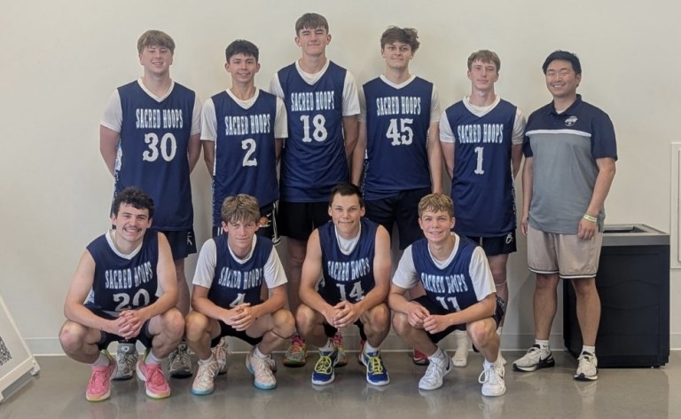 Sacred Hoops 17U Kost: Season Review