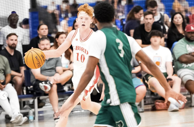 2028 Stock Risers