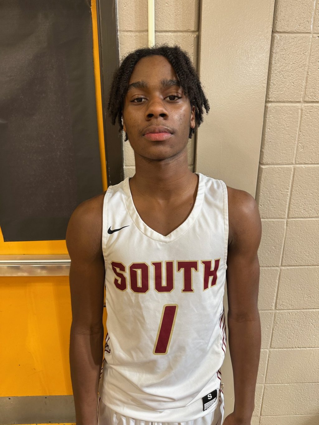 Which Seniors Shined at the Sandy’s Spiel Tip-Off Classic