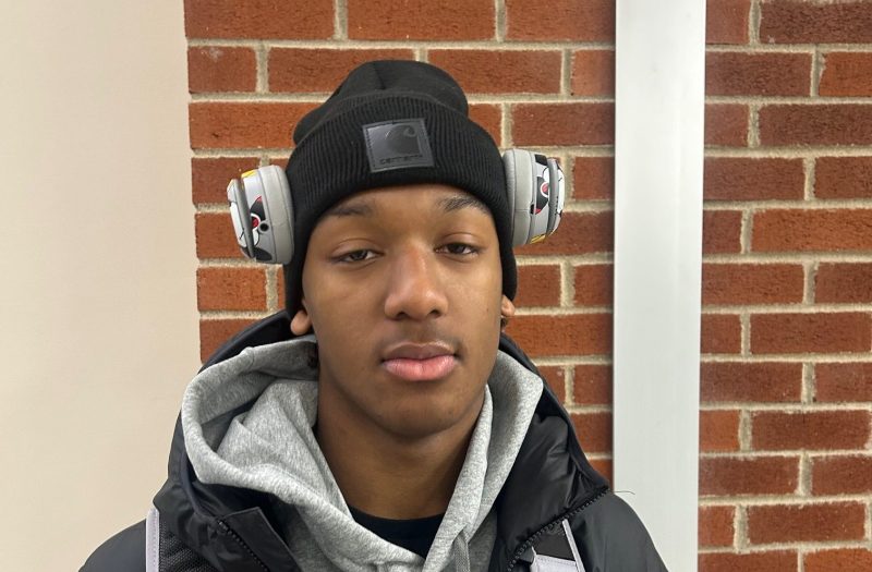 <span class="pn-tooltip pn-player-link">
        <span class="name-pointer">SNKRS4SANTA SHOOTOUT- South Bend Saint Joseph Huskies</span>
        <span class="info-box not-prose" style="background: linear-gradient(to bottom, rgba(247,101,23, 0.95) 0%,rgba(247,101,23, 1) 100%)">
            <a href="https://prephoops.com/2025/12/snkrs4santa-shootout-south-bend-saint-joseph-huskies/" class="link-wrap">
                                    <span class="player-img"><img src="https://prephoops.com/wp-content/uploads/sites/2/2025/12/IMG_6037-rotated-crop-1512x993-1765221035.jpg?w=150&h=150&crop=1" alt="SNKRS4SANTA SHOOTOUT- South Bend Saint Joseph Huskies"></span>
                
                <span class="player-details">
                    <span class="first-name">SNKRS4SANTA</span>
                    <span class="last-name">SHOOTOUT- South Bend Saint Joseph Huskies</span>
                    <span class="measurables">
                                            </span>
                                    </span>
                <span class="player-rank">
                                                        </span>
                                    <span class="state-abbr"></span>
                            </a>

                    </span>
    </span>
