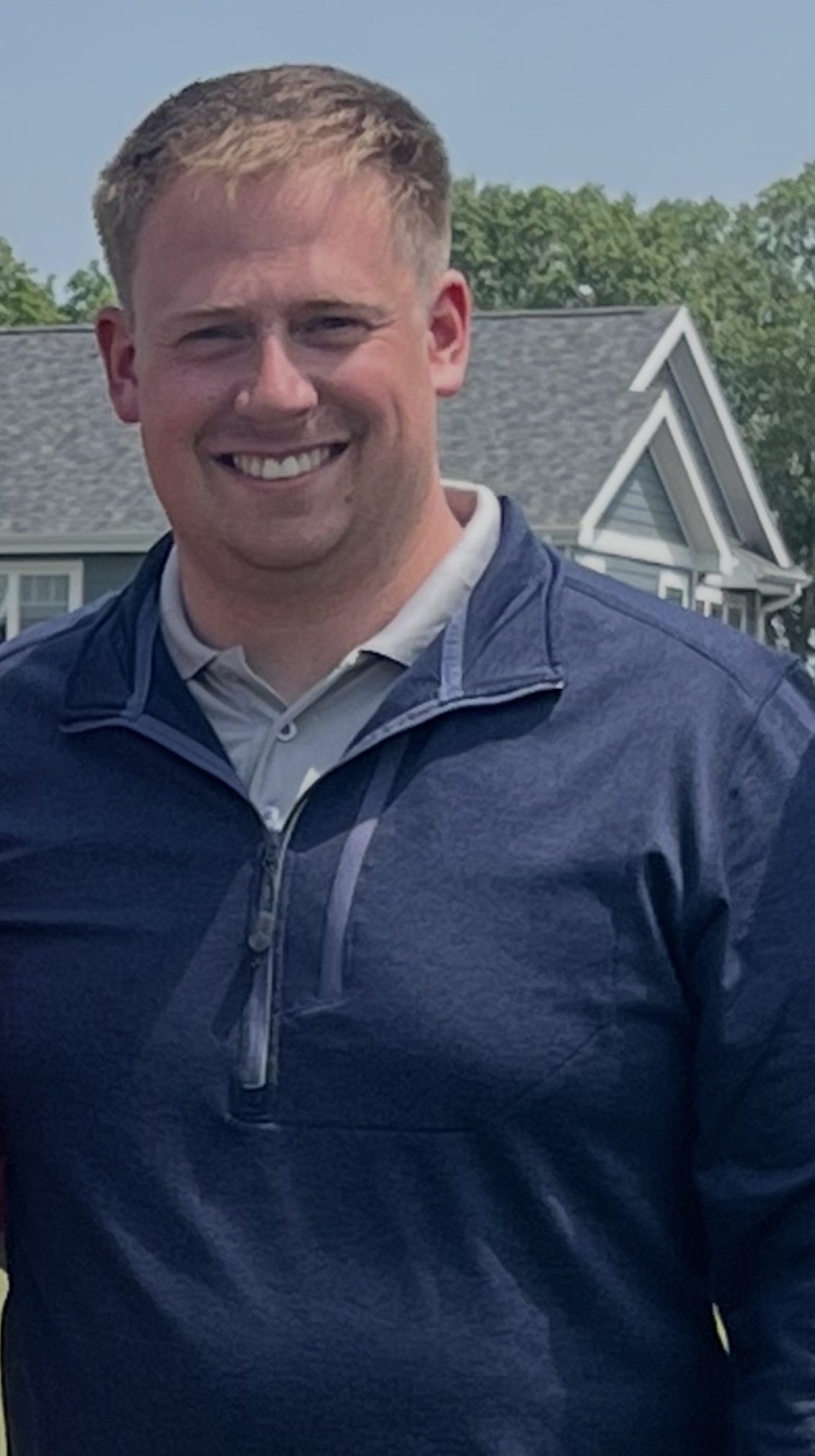 Headshot of Michael Schneiderman