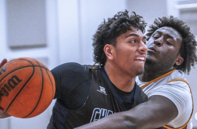 Holiday Tournament: Head Turning Performers