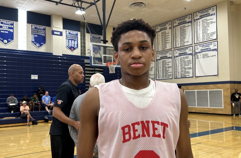 What Junior Glue Guys Brought Teams Together at Holiday Events?