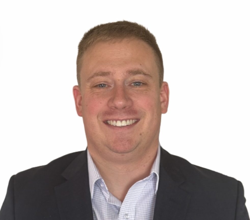 Headshot of Michael Schneiderman