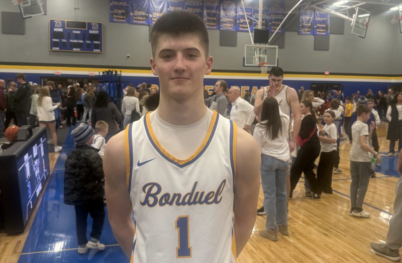 Regional Final Thriller: Bonduel vs. Iola-Scandinavia