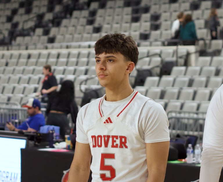 Bledsoe Goes For 30 and 4 more Class B-2 Quarterfinals Standouts