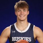 Minnesota Playoff Central: Voss Scores 33 in Top 10 win