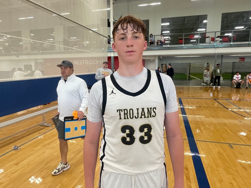 Blue Collar 15U Workers at the Jayhawk Jam
