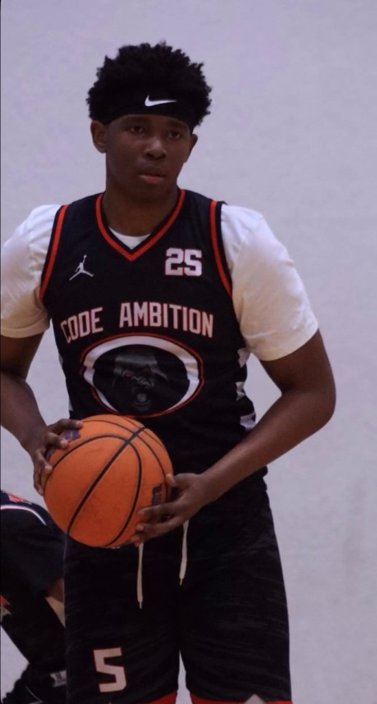 Aharon Thomas