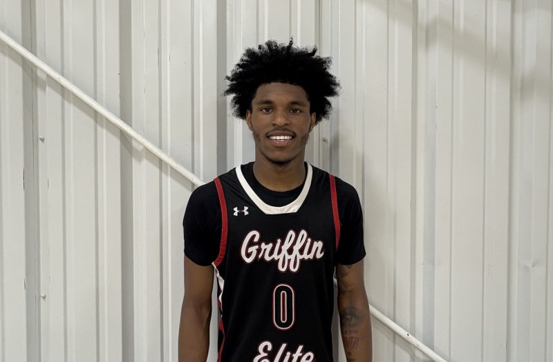 Midwest Mania: 17 U Saturday Evening Standouts