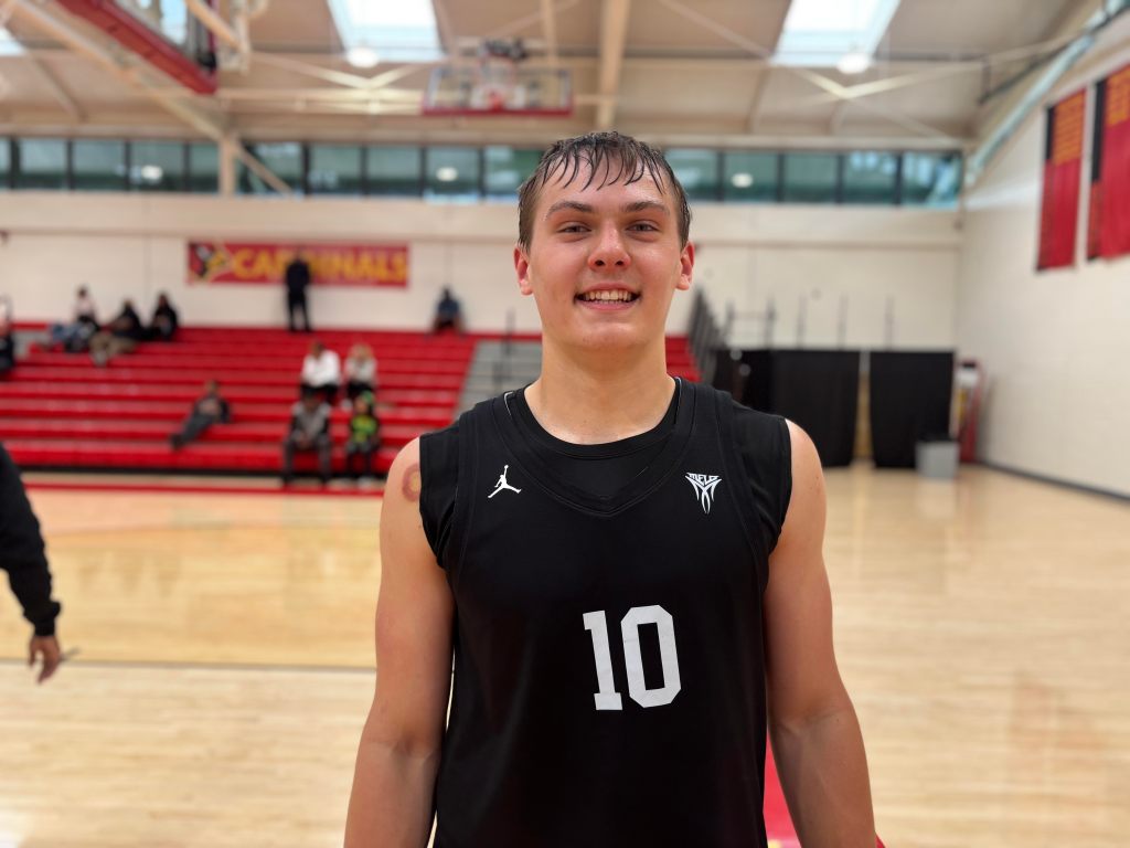 Nike EYBL S2: DMV 17U Notebook