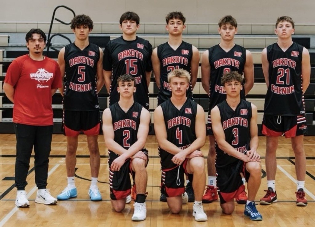 ND Phenom 17U Sanchez: Preview