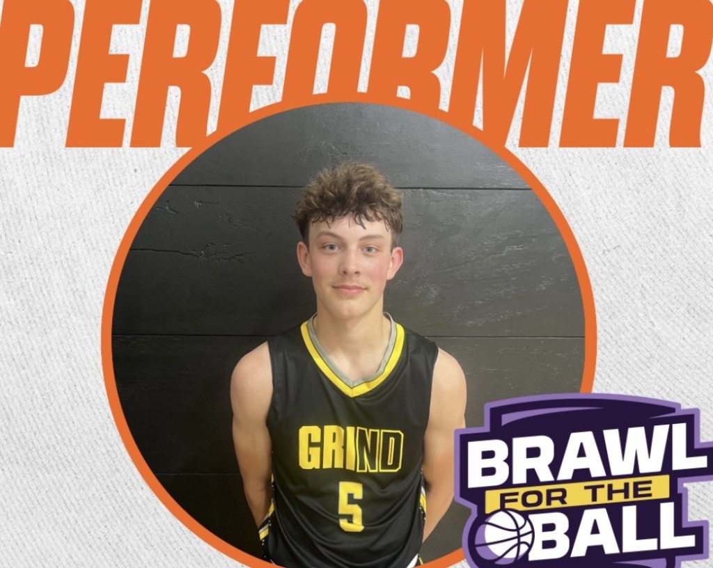 Sunday Standouts: Brawl For The Ball