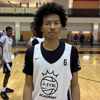 Ball-Handler - Tyler Dwyer, Jr.