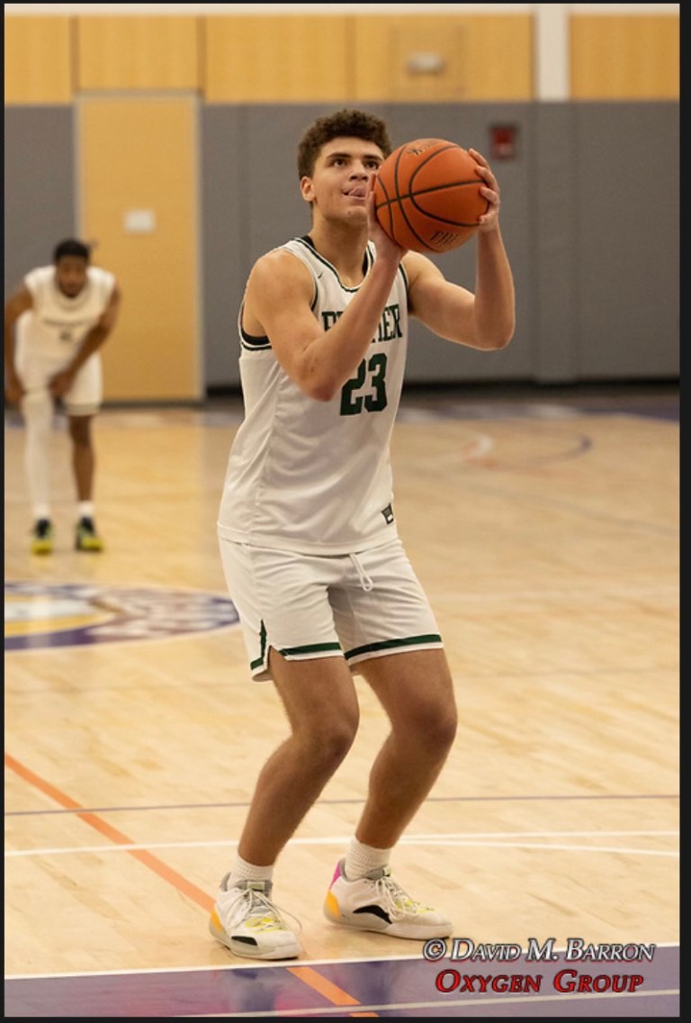 Elijah Kinney