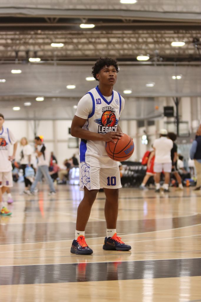 Jamarcus Hayes
