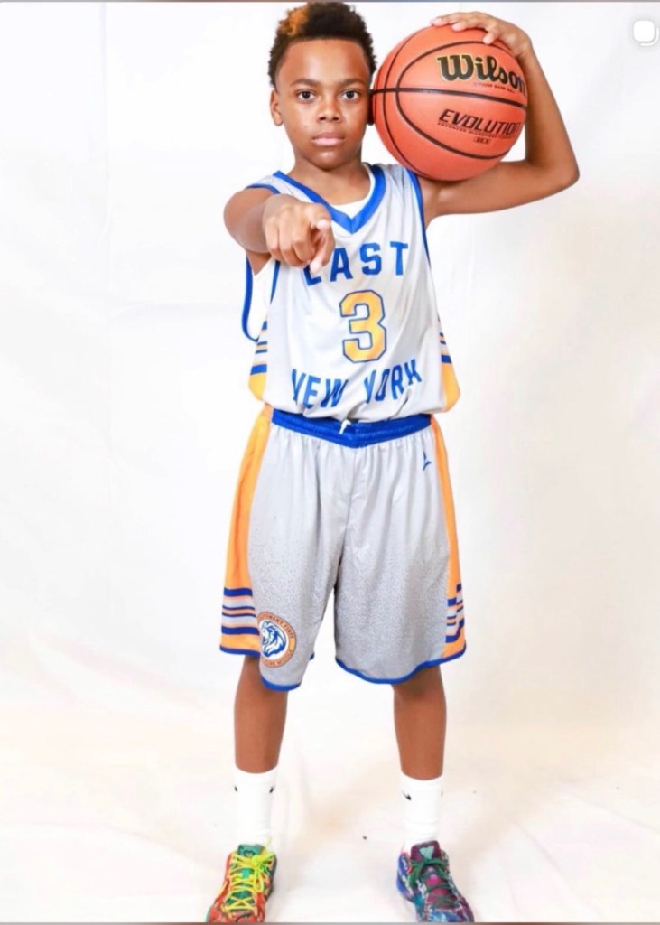 Ziayar Kelly