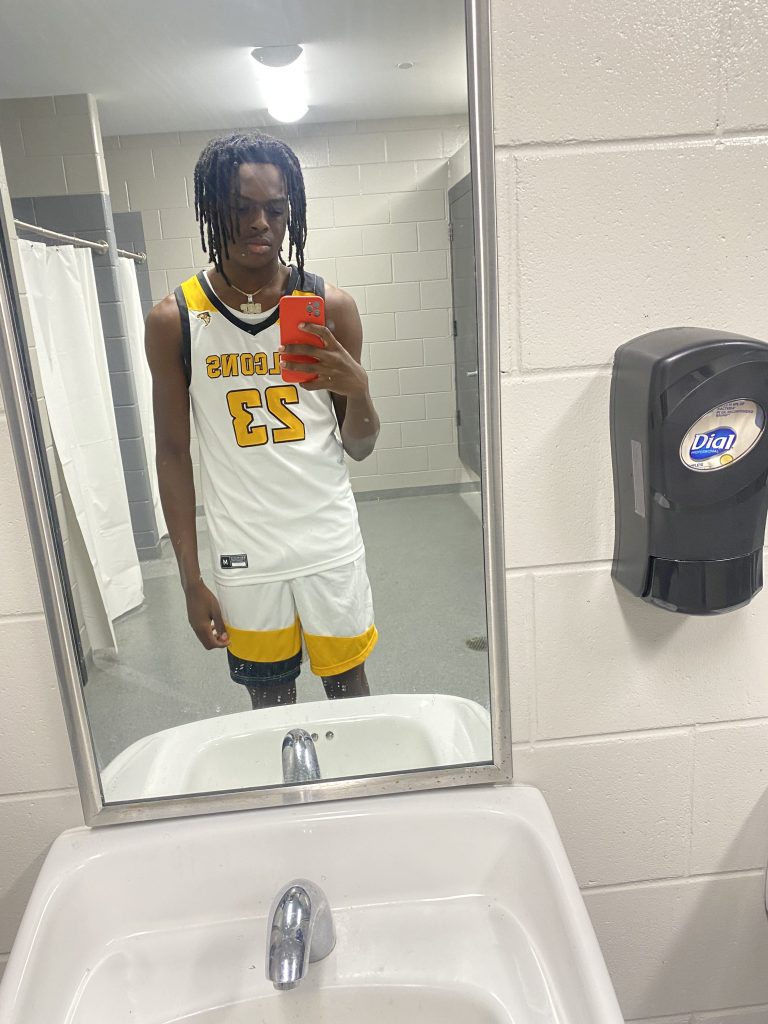 Zion Dixon