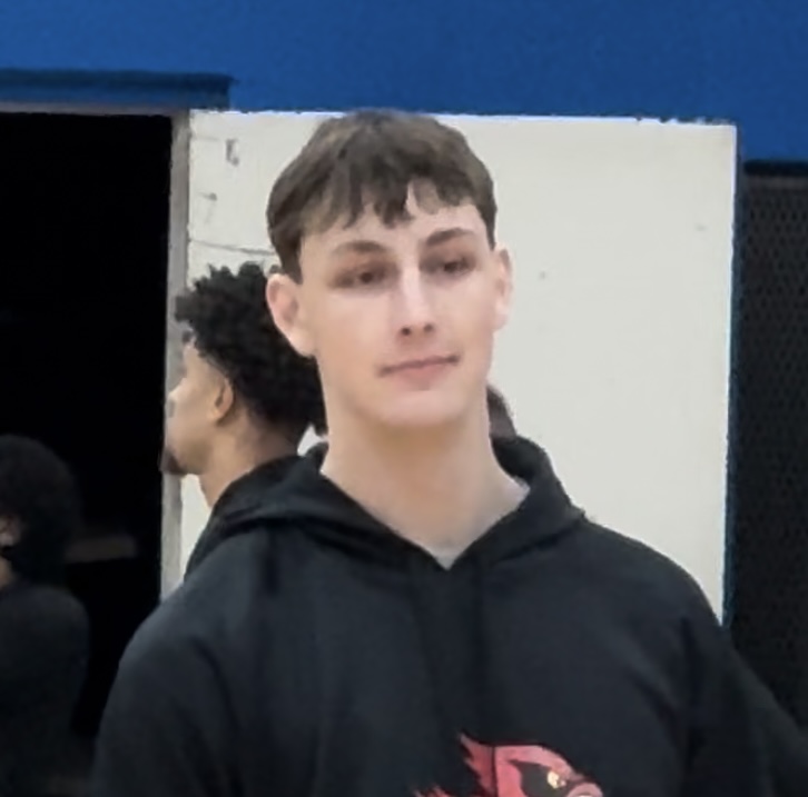 Riley Dering