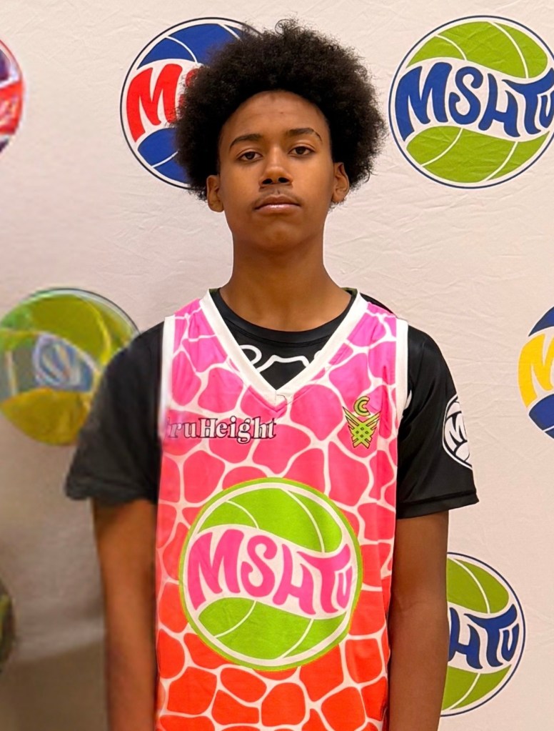 Elijah McKay