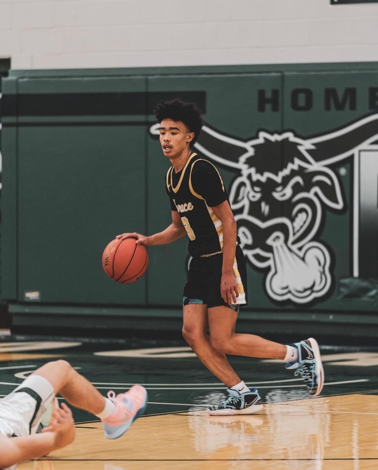 Isaiah Williams